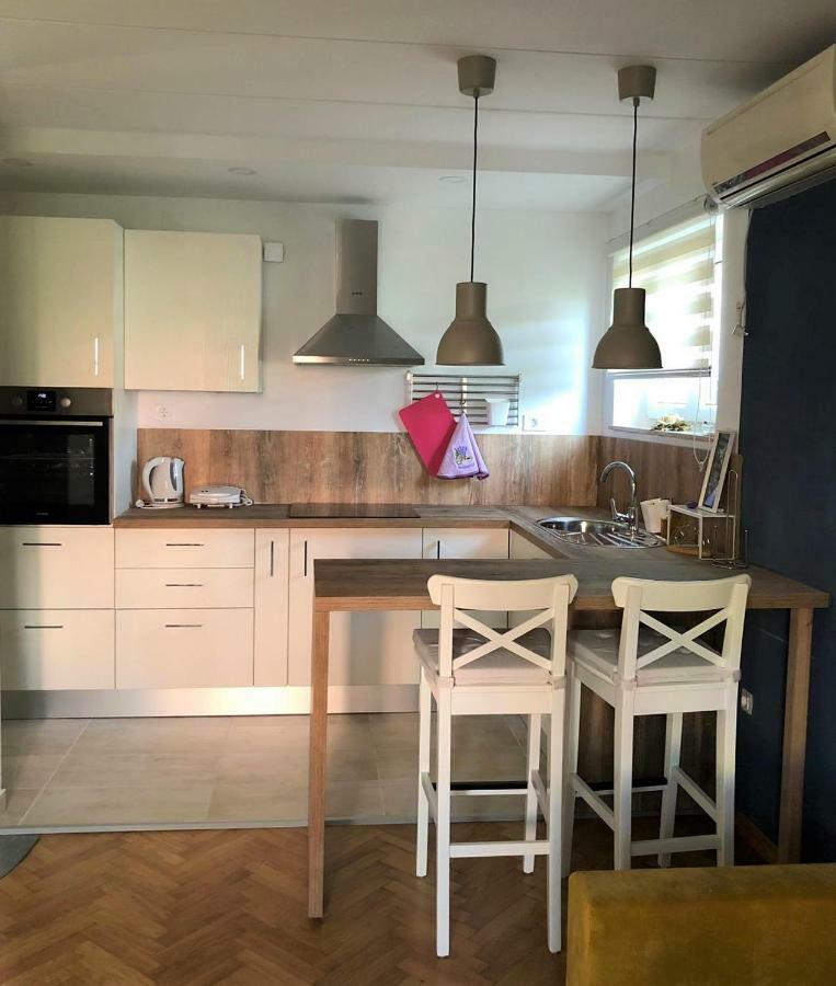 Apartman Gloria Apartamento Mali Lošinj Exterior foto